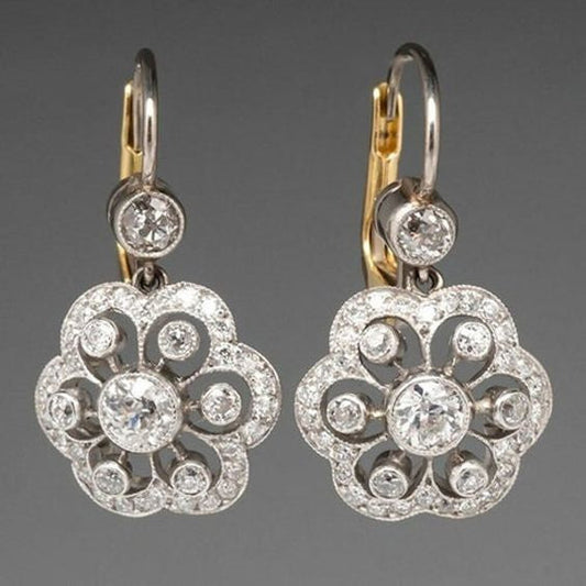 Doriane | Pendientes Florales Elegantes