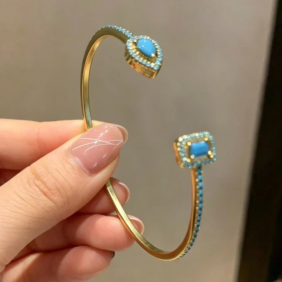 Luz | Pulsera Bangle Geométrica