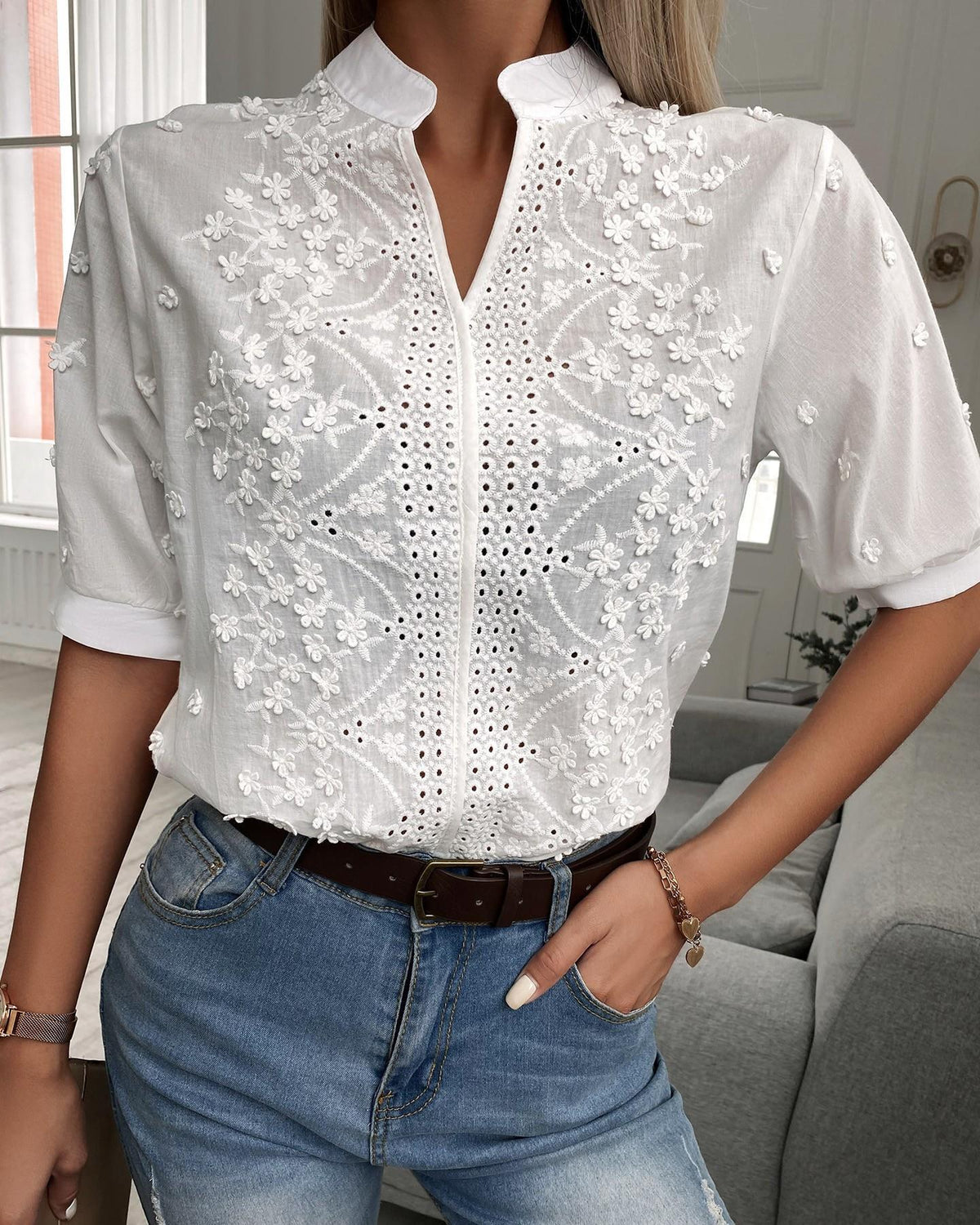 Seraphina - Blusa con Mangas Bordadas con Motivos Florales